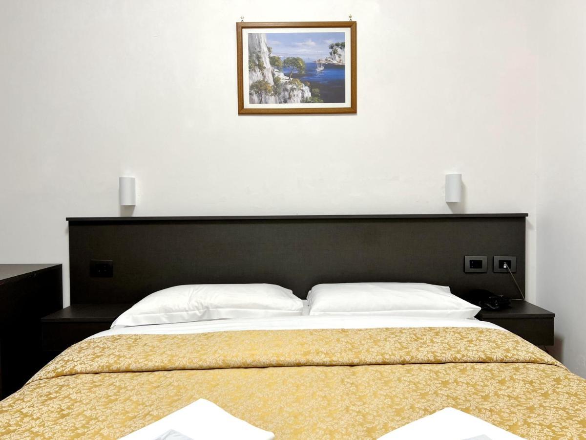 Hotel Domus Termini Roma Dış mekan fotoğraf